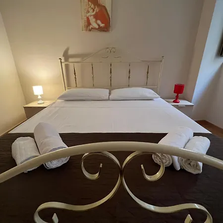 Lägenhet Casa Gioeni